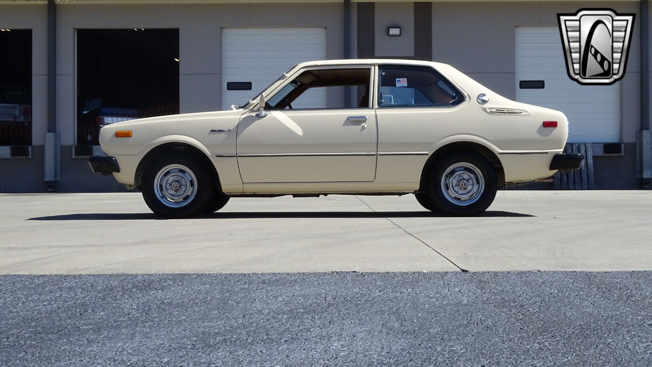 1976 Toyota Corolla 4