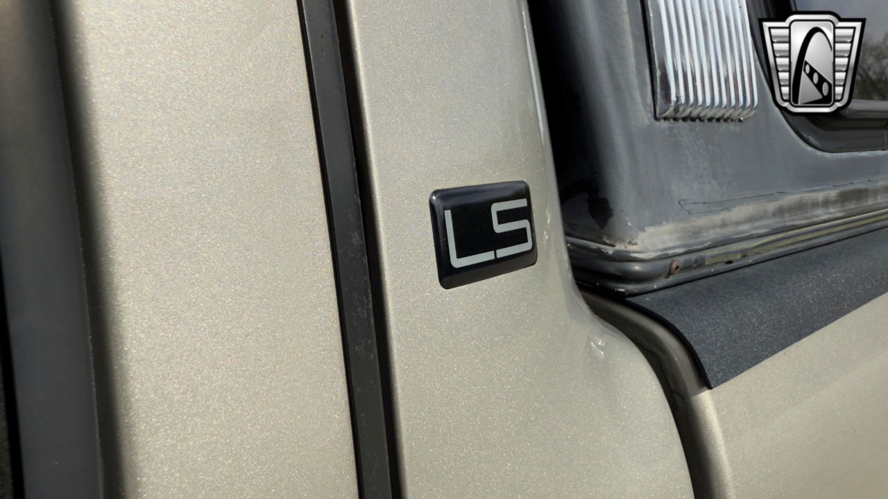2002 Chevrolet S-10 Pickup 29