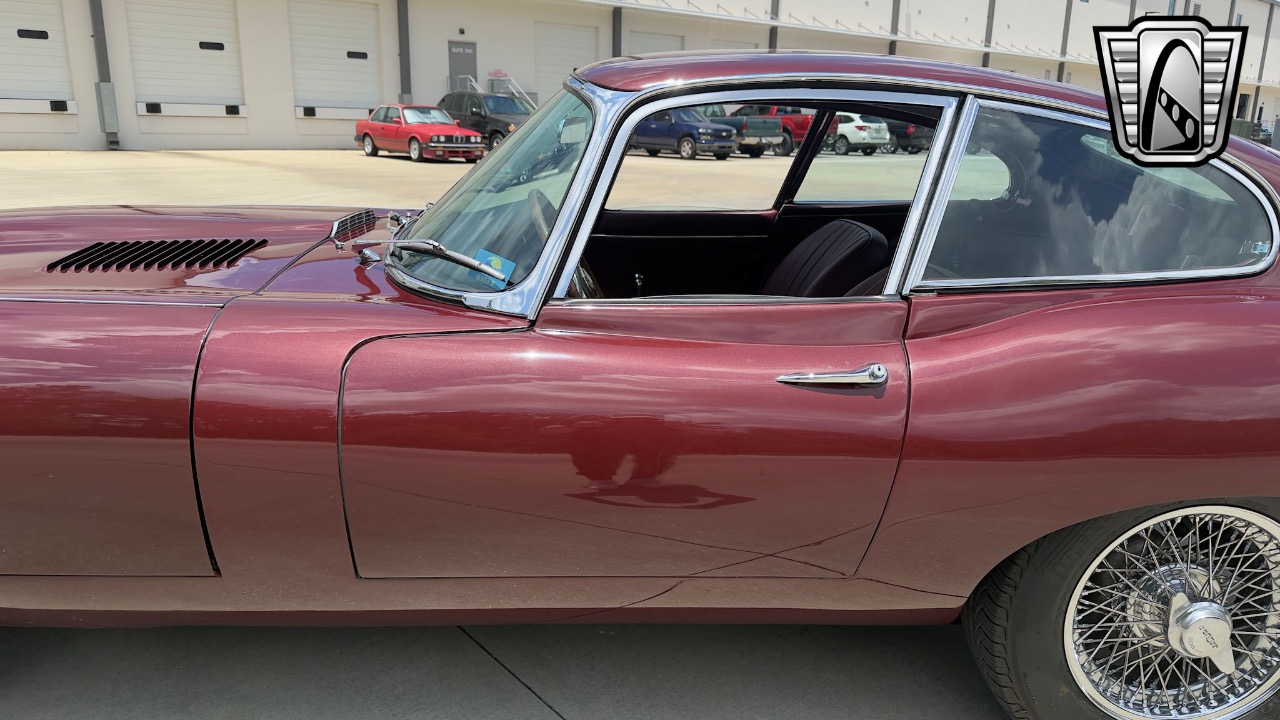 1967 Jaguar XKE 57