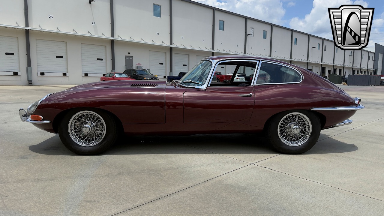 1967 Jaguar XKE 37