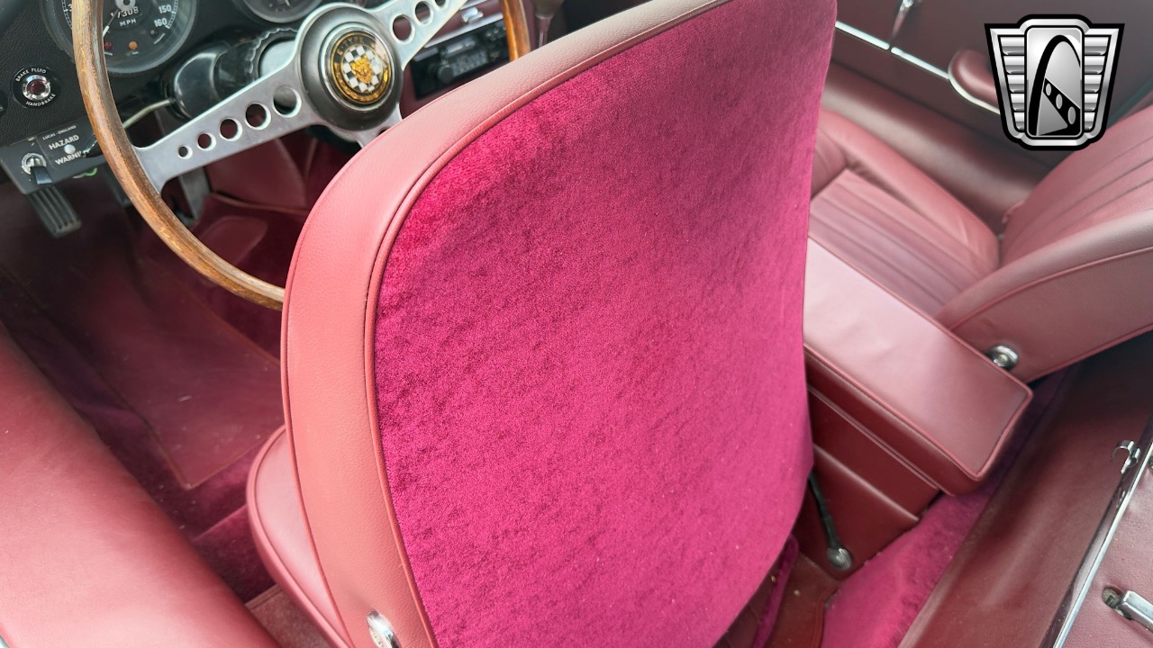 1967 Jaguar XKE 98