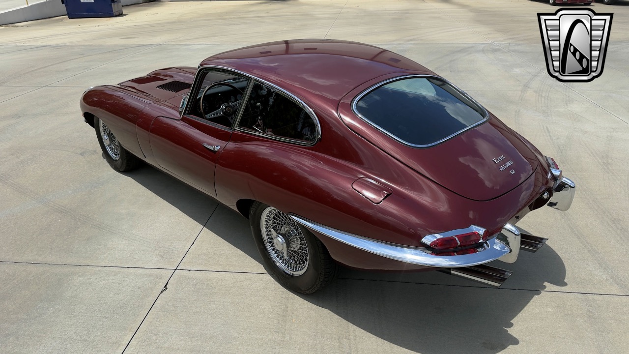 1967 Jaguar XKE 42