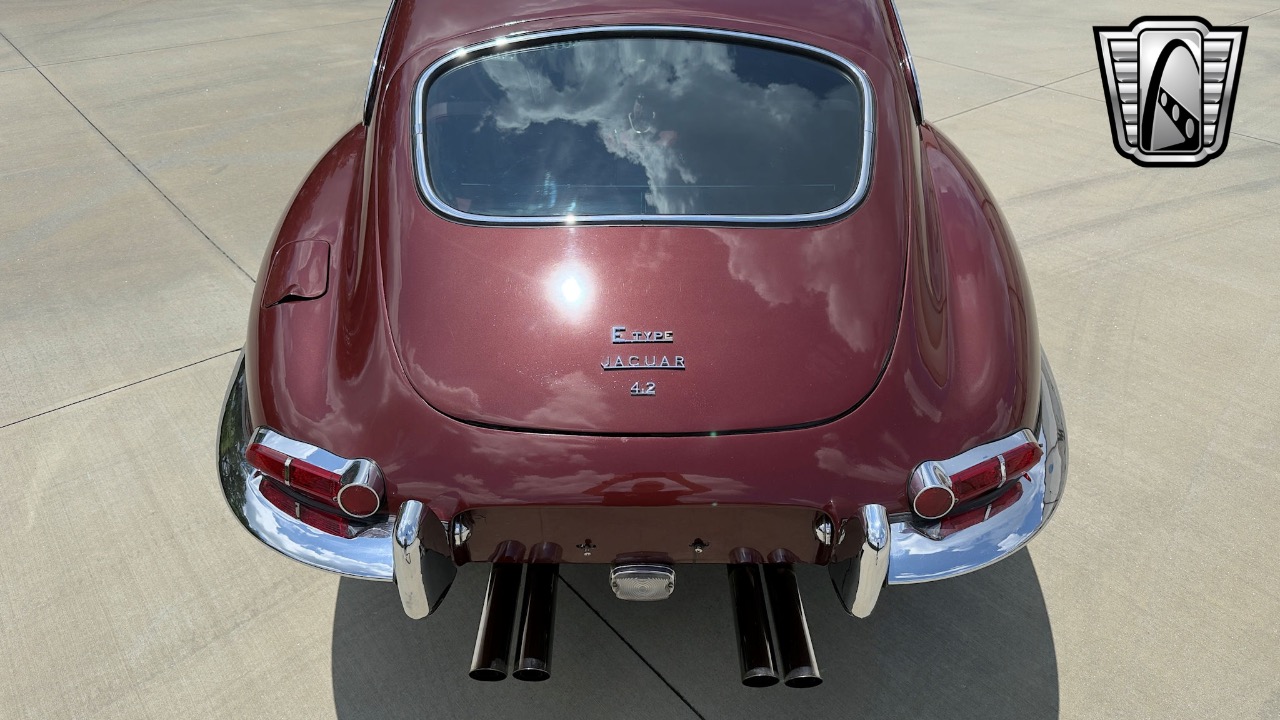 1967 Jaguar XKE 64