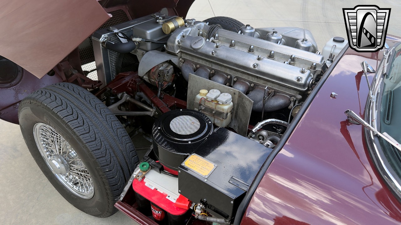 1967 Jaguar XKE 85