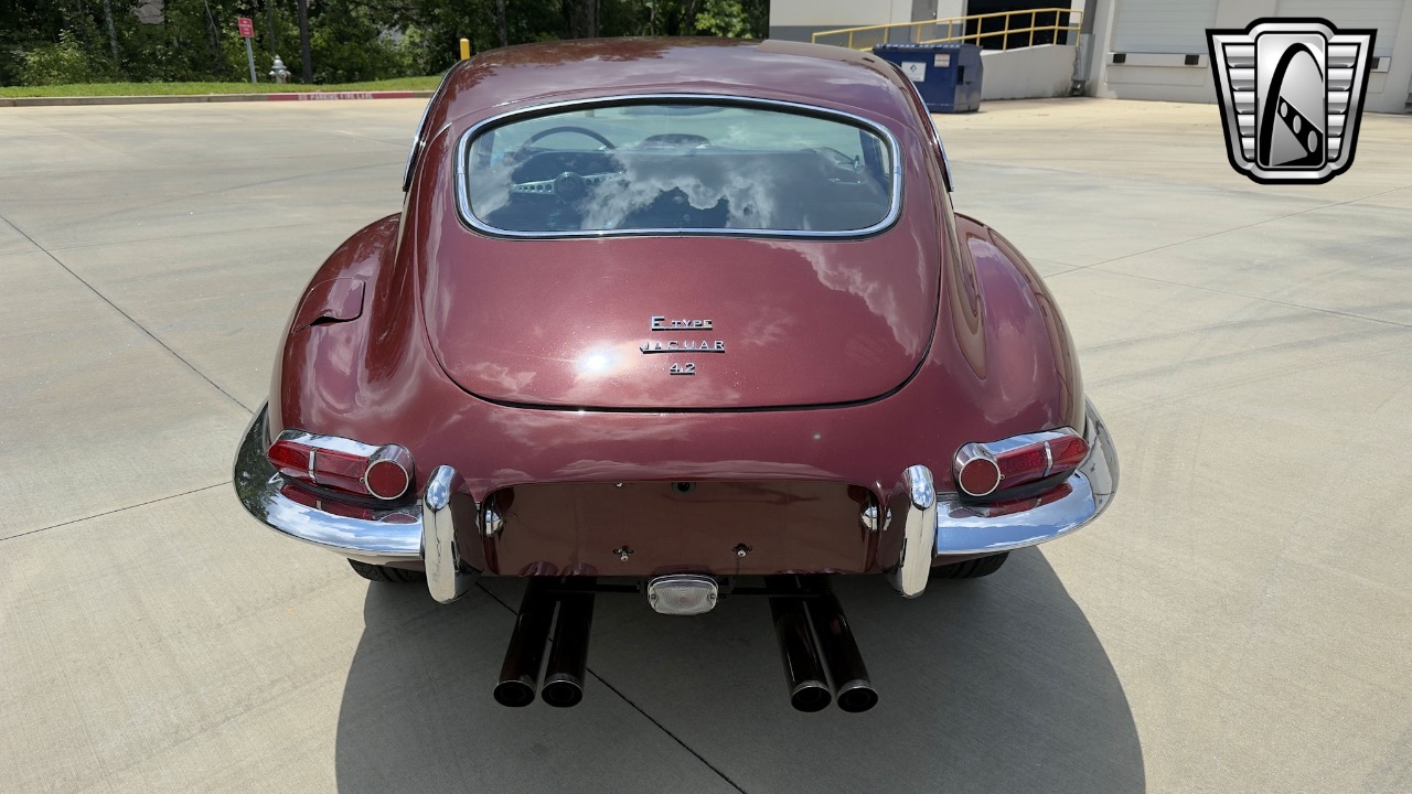 1967 Jaguar XKE 43