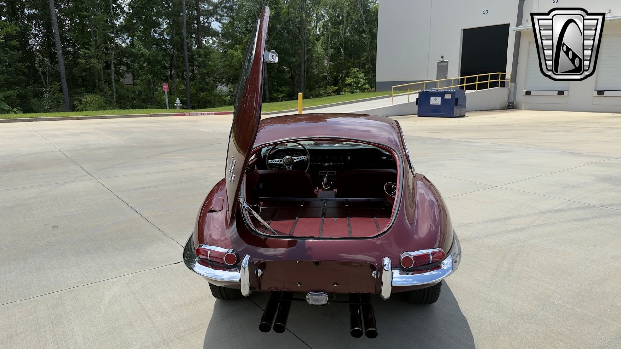 1967 Jaguar XKE 13