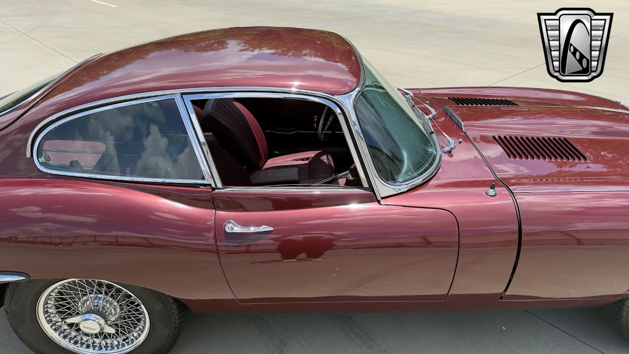 1967 Jaguar XKE 70