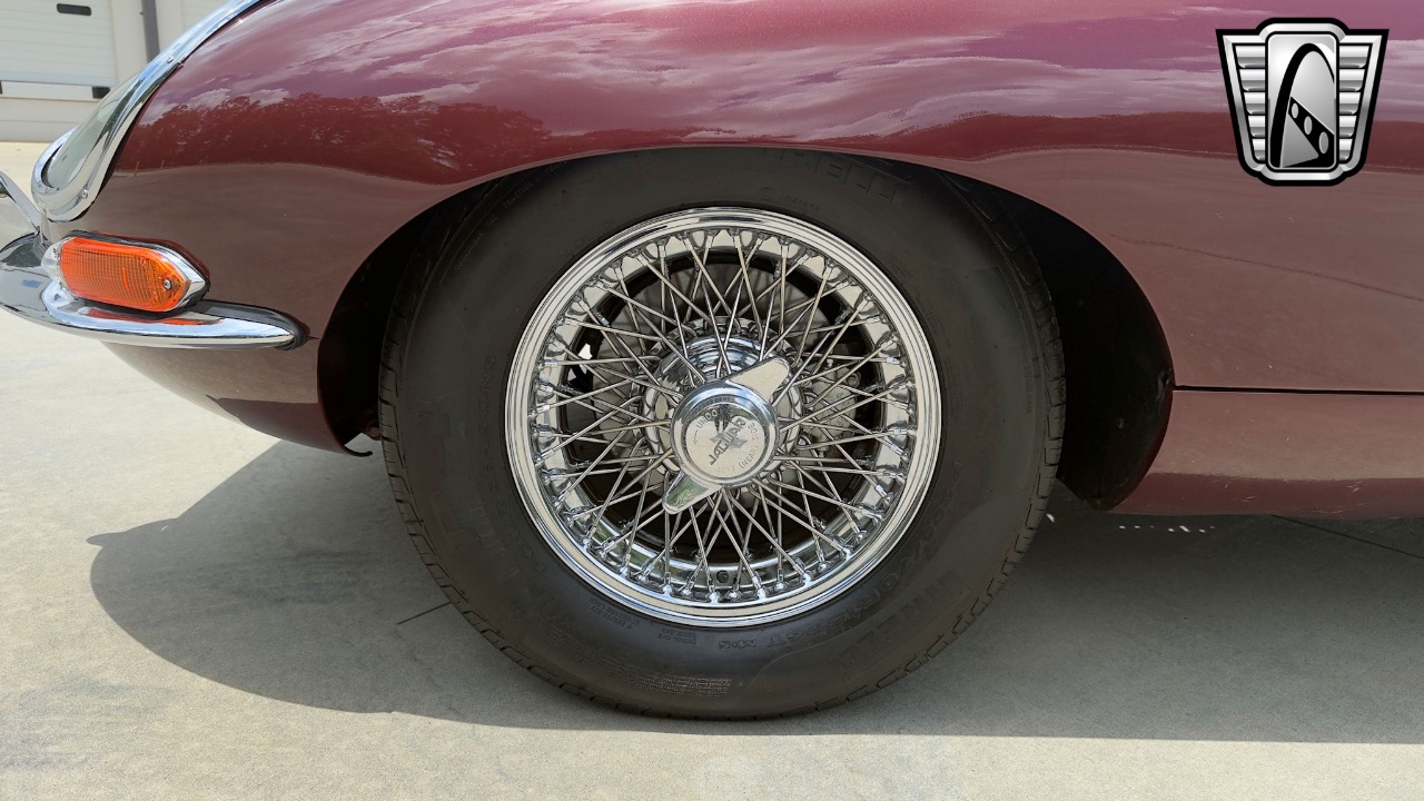 1967 Jaguar XKE 26