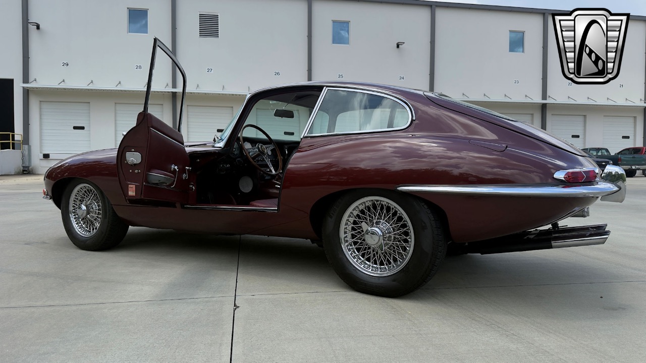1967 Jaguar XKE 91