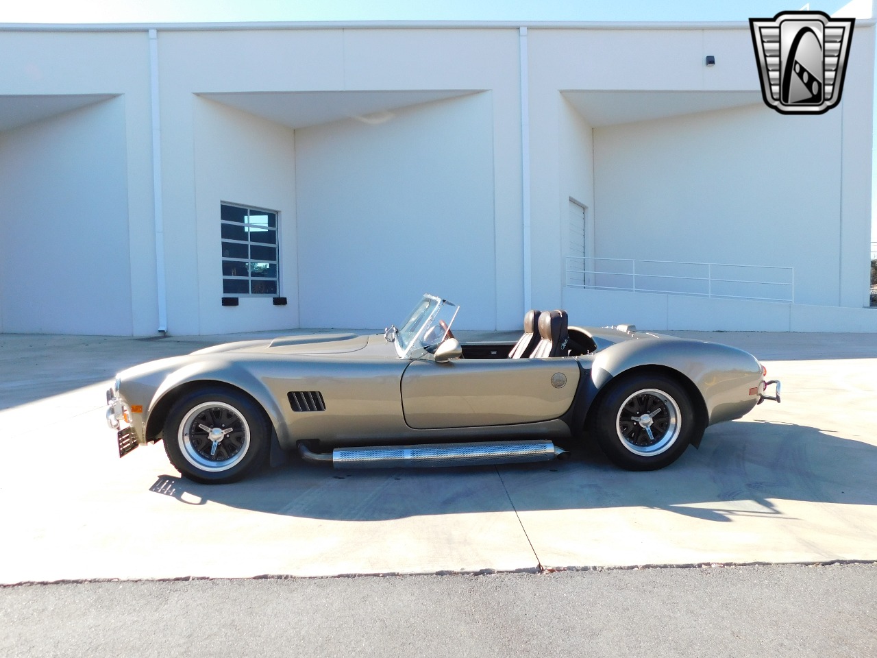 1996 Excalibur Cobra 28