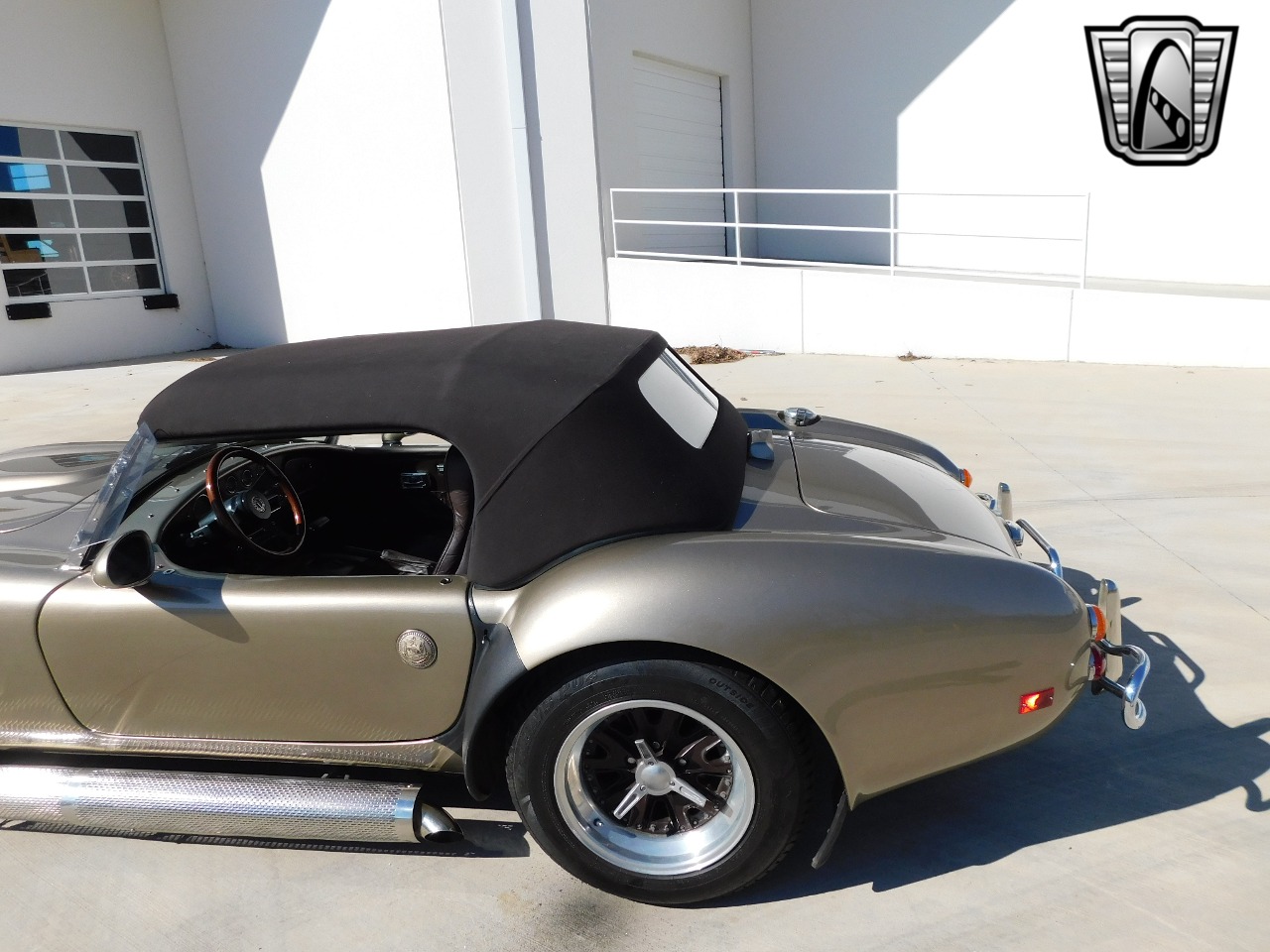 1996 Excalibur Cobra 42