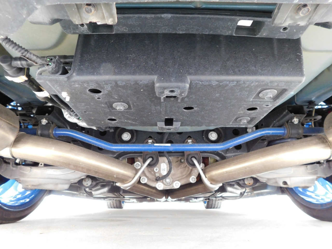 2017 Ford Mustang 16