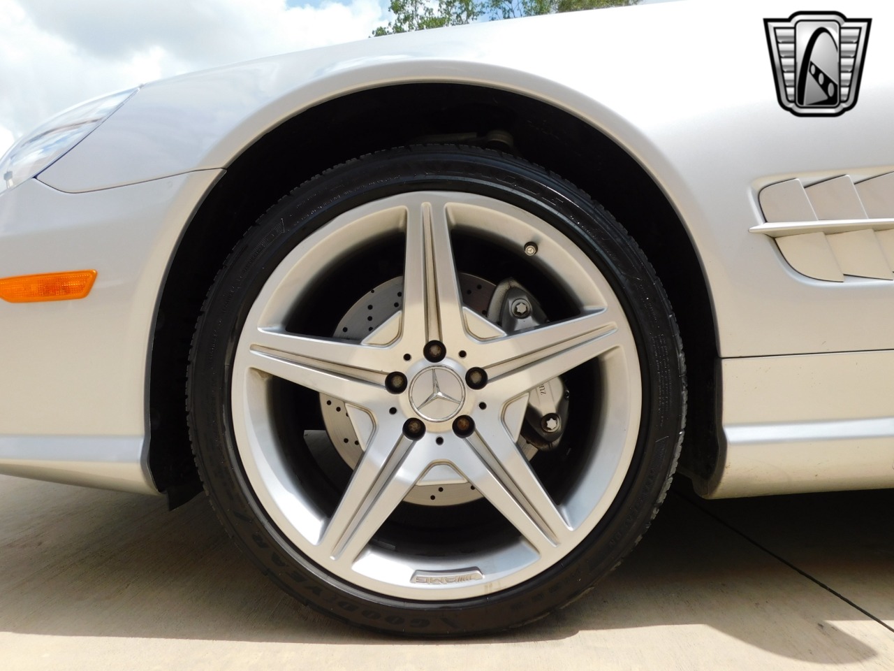2009 Mercedes-Benz SL-Class 28