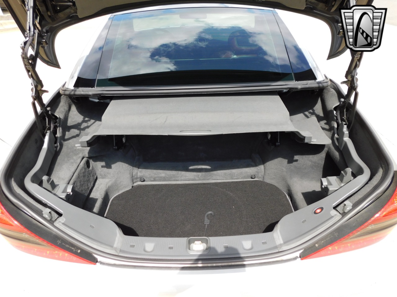 2009 Mercedes-Benz SL-Class 19