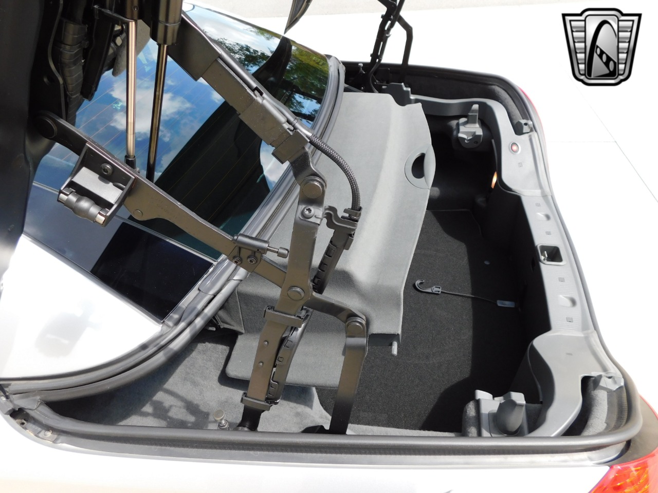 2009 Mercedes-Benz SL-Class 73