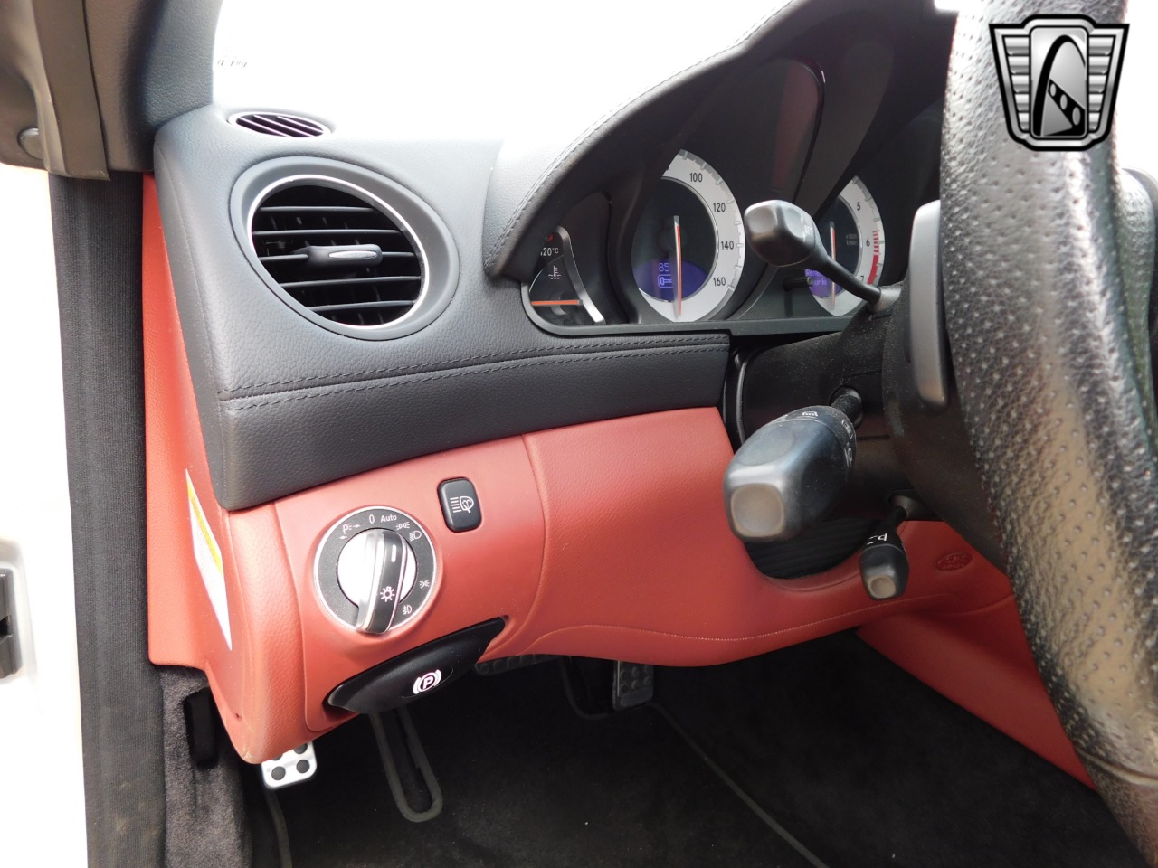 2009 Mercedes-Benz SL-Class 83