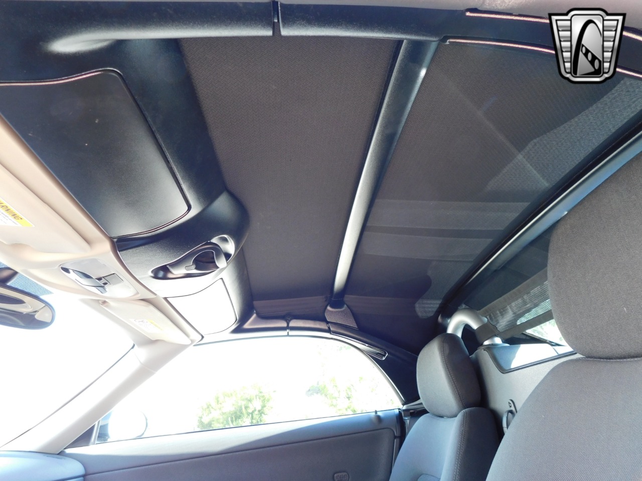 2005 Chrysler Crossfire 92