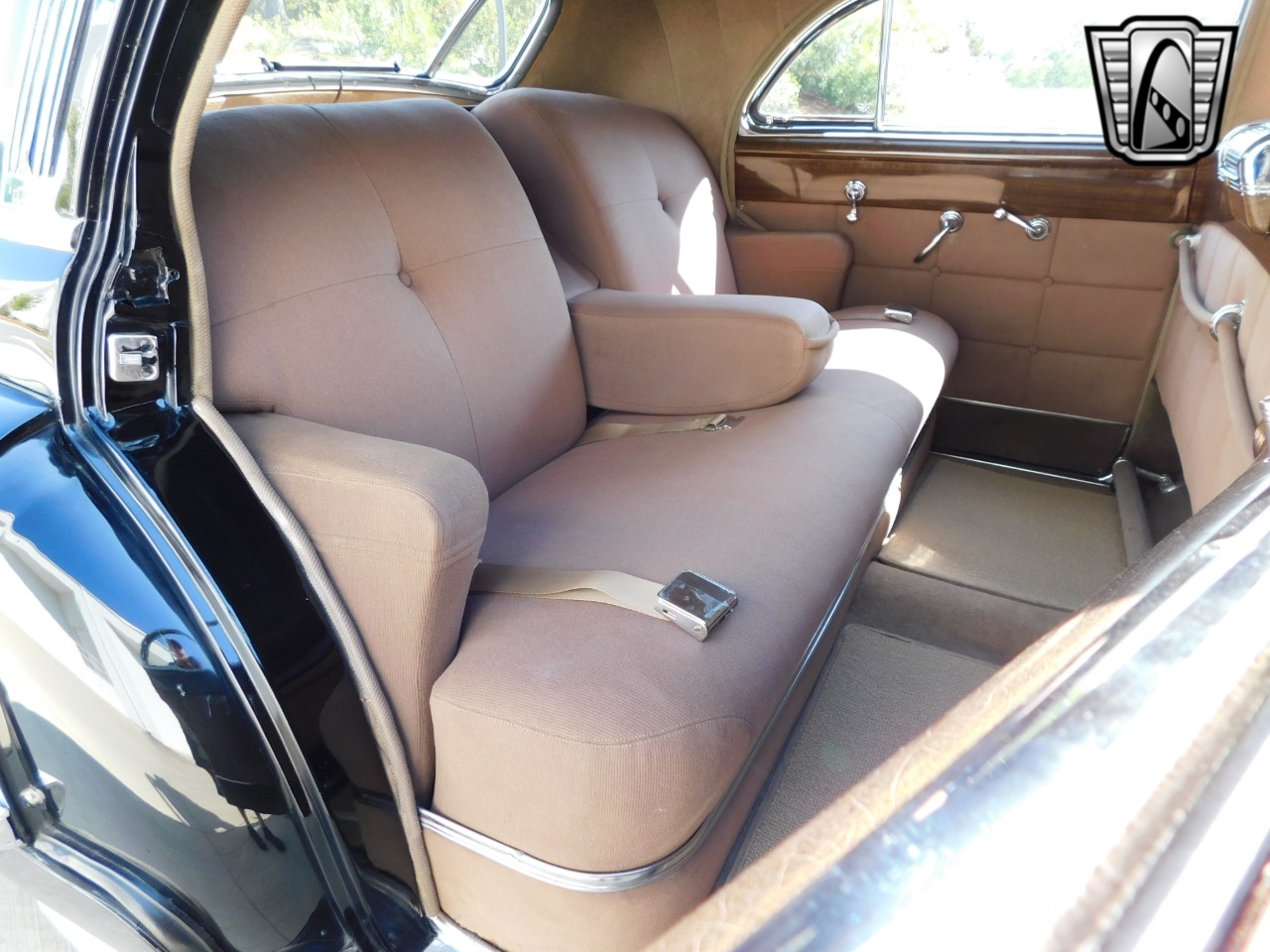 1947 Cadillac Sixty Special 26