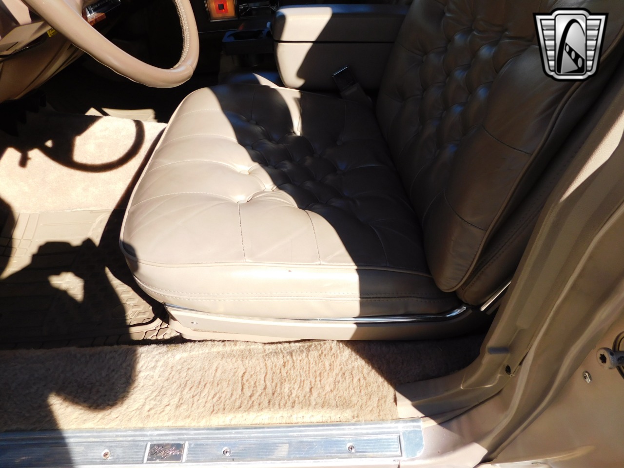 1991 Cadillac Brougham 90