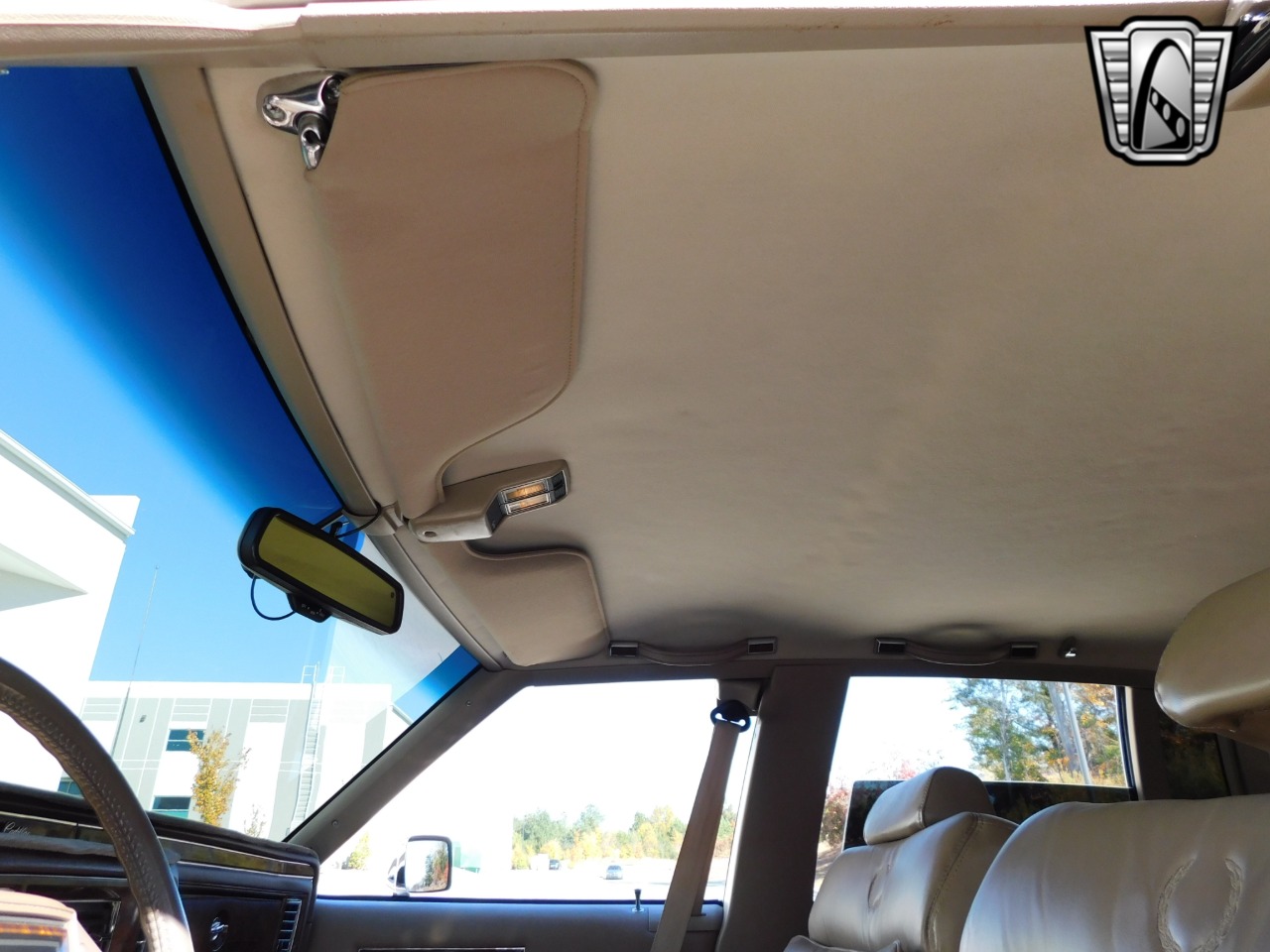 1991 Cadillac Brougham 92