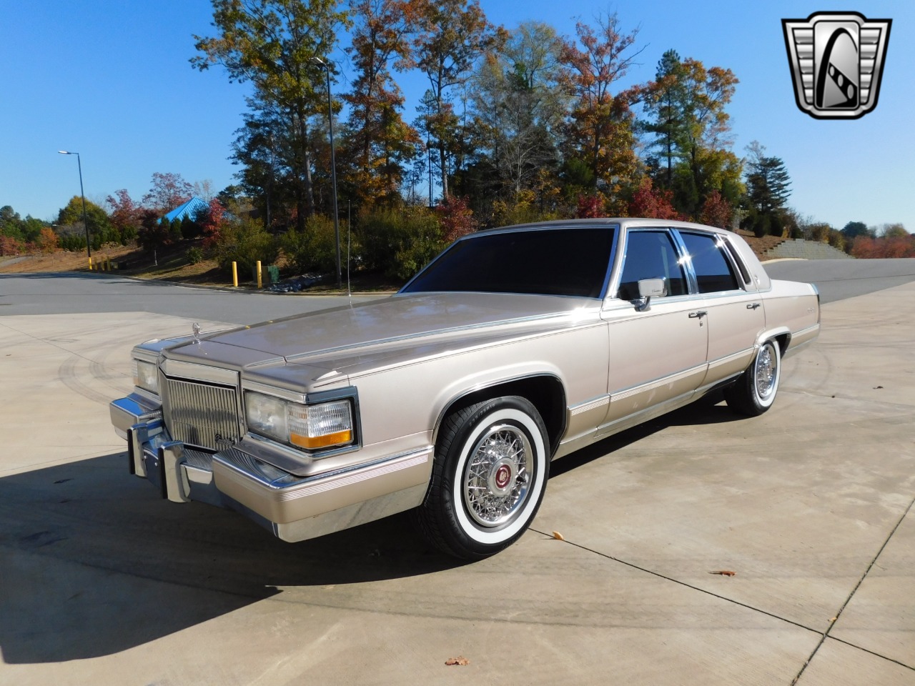 1991 Cadillac Brougham 4