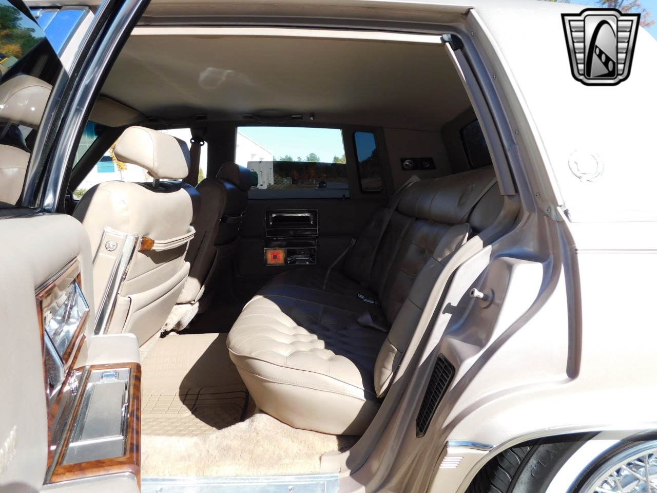 1991 Cadillac Brougham 97