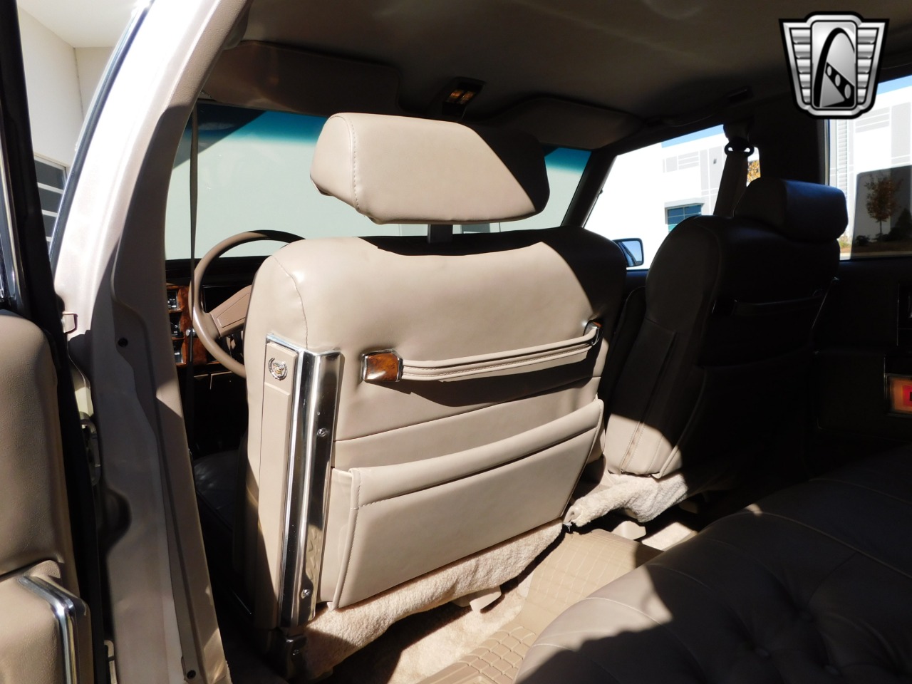 1991 Cadillac Brougham 98