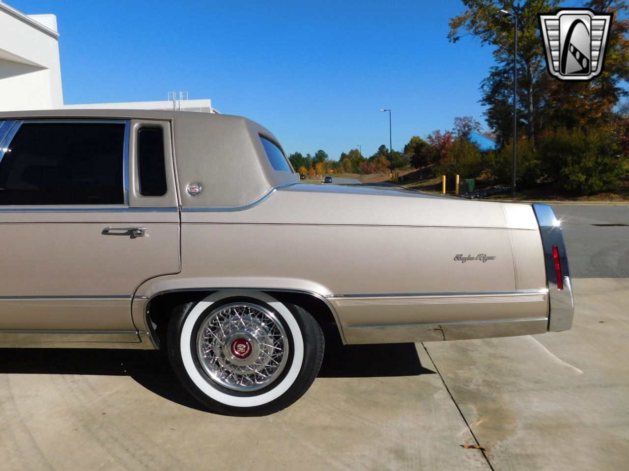 1991 Cadillac Brougham 7