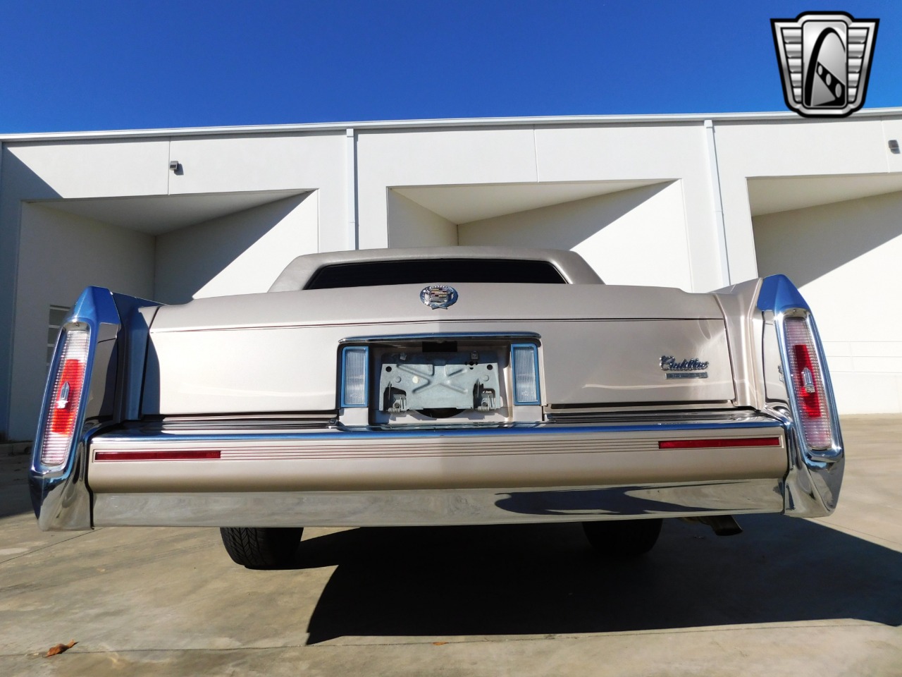 1991 Cadillac Brougham 44