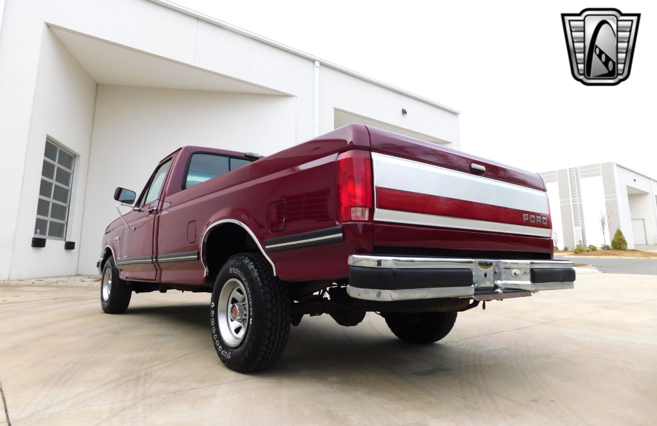 1990 Ford F-Series 42