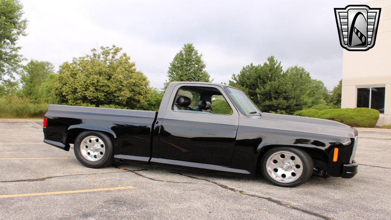 1980 Chevrolet C10 Custom 36