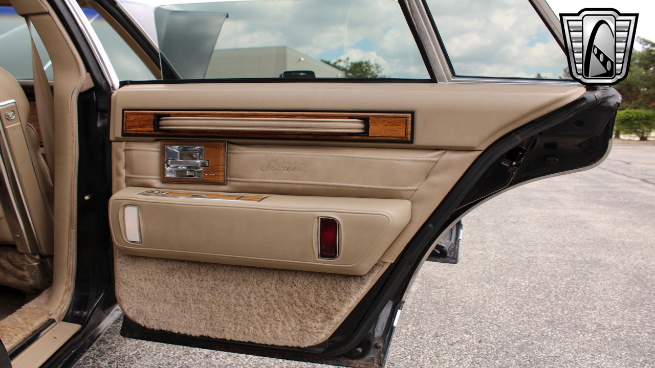 1985 Cadillac Seville 99