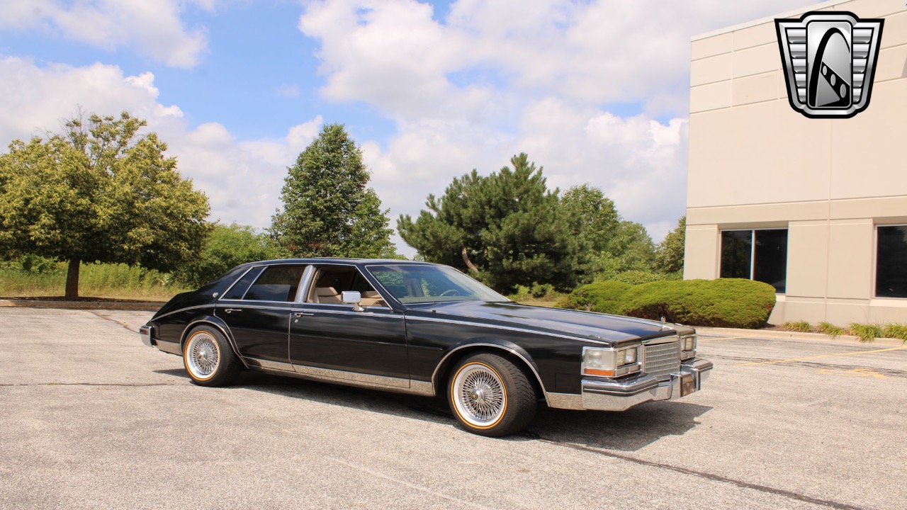 1985 Cadillac Seville 36