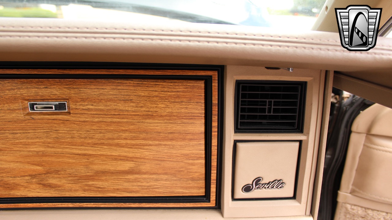 1985 Cadillac Seville 81