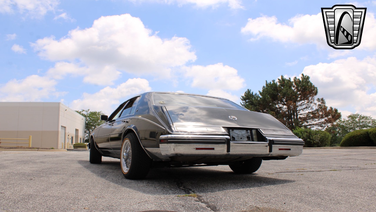 1985 Cadillac Seville 5