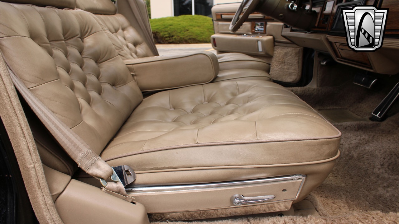 1985 Cadillac Seville 89