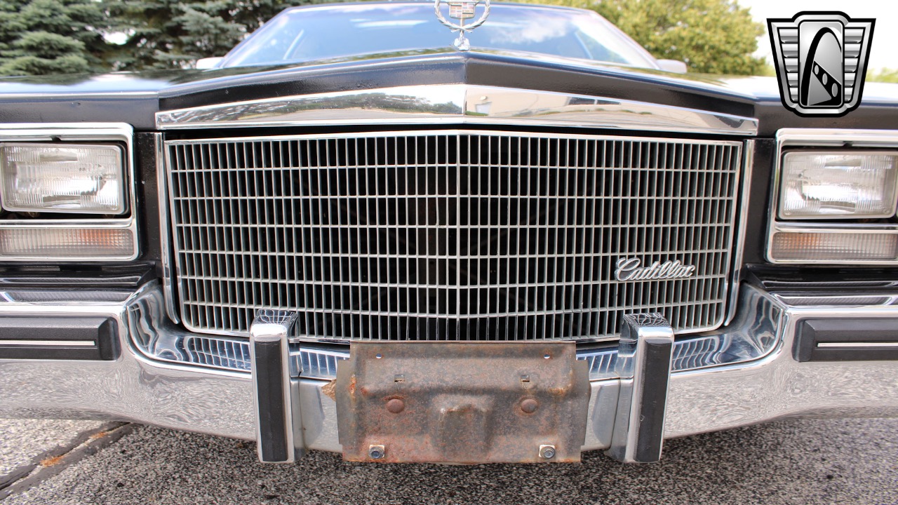 1985 Cadillac Seville 46