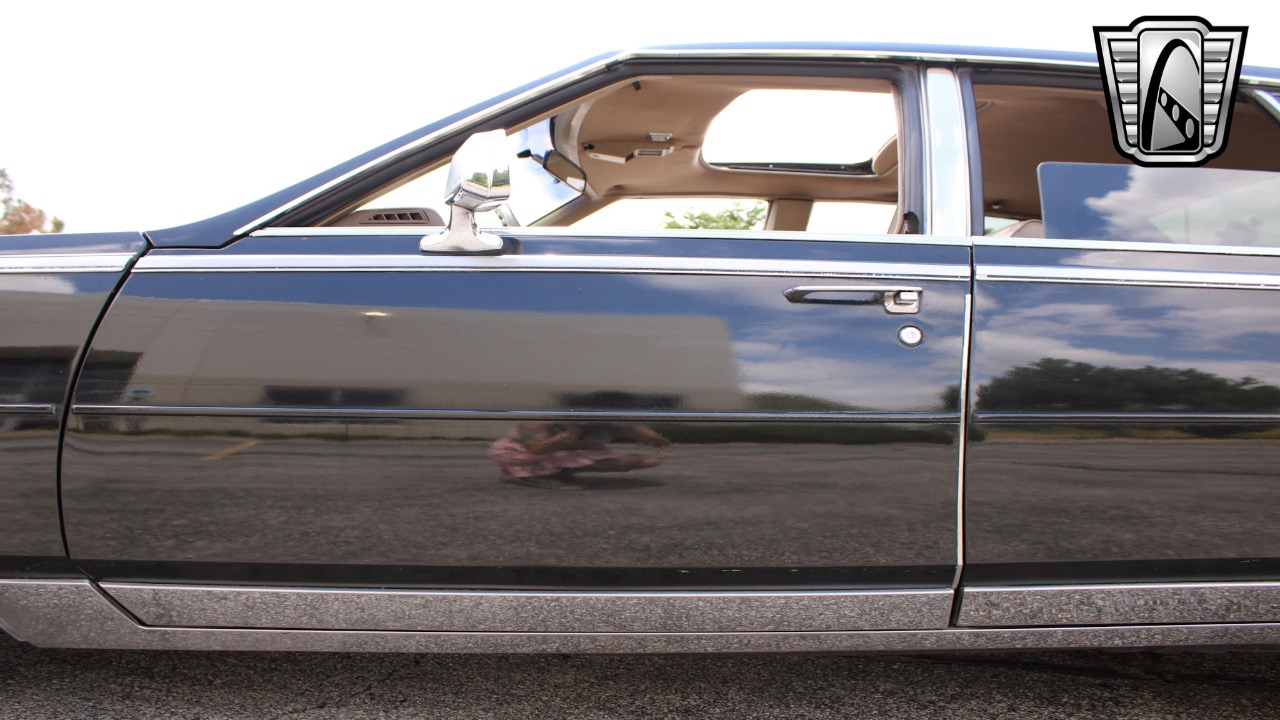1985 Cadillac Seville 50