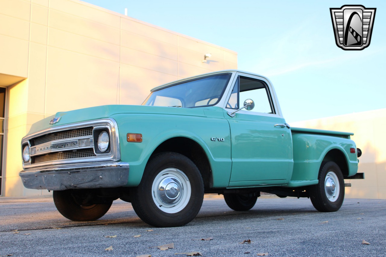 1969 Chevrolet C 10 33