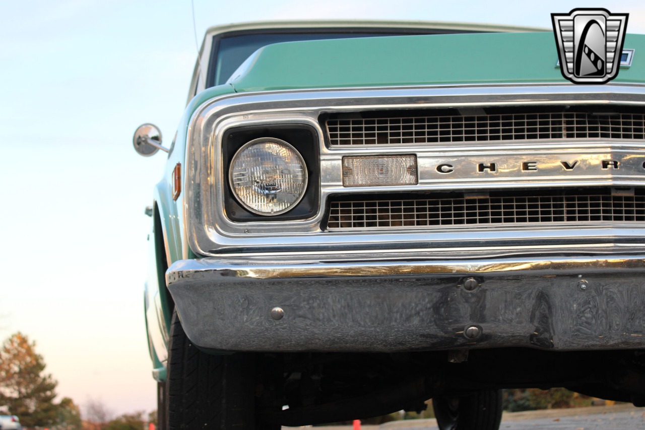 1969 Chevrolet C 10 48