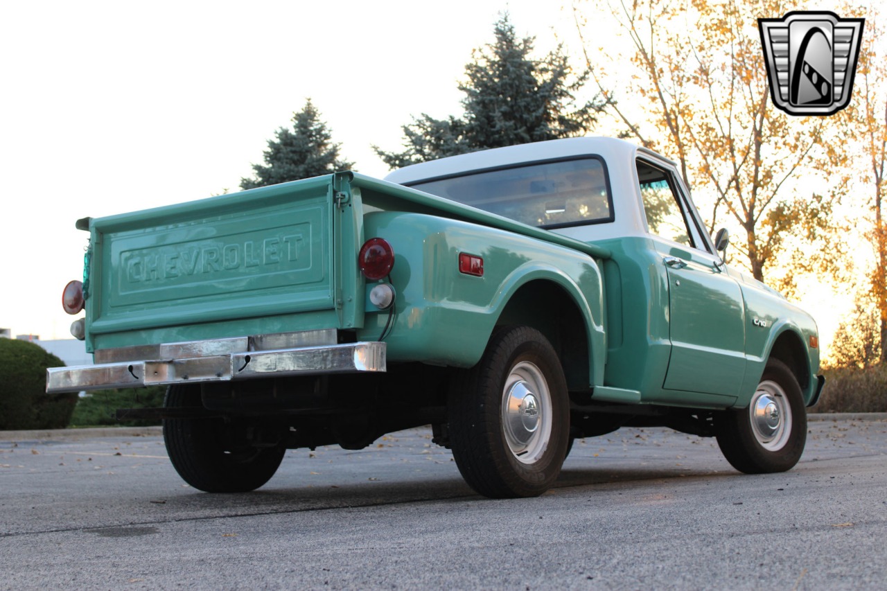 1969 Chevrolet C 10 9