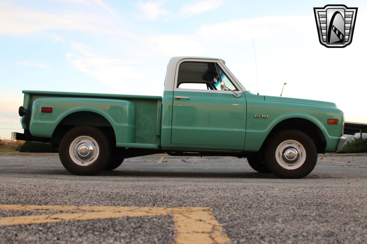 1969 Chevrolet C 10 40