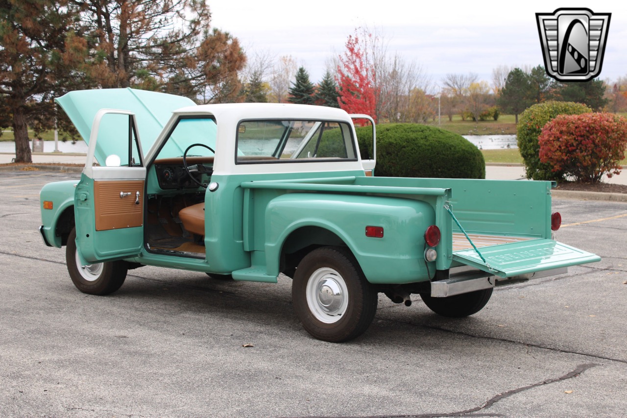 1969 Chevrolet C 10 16