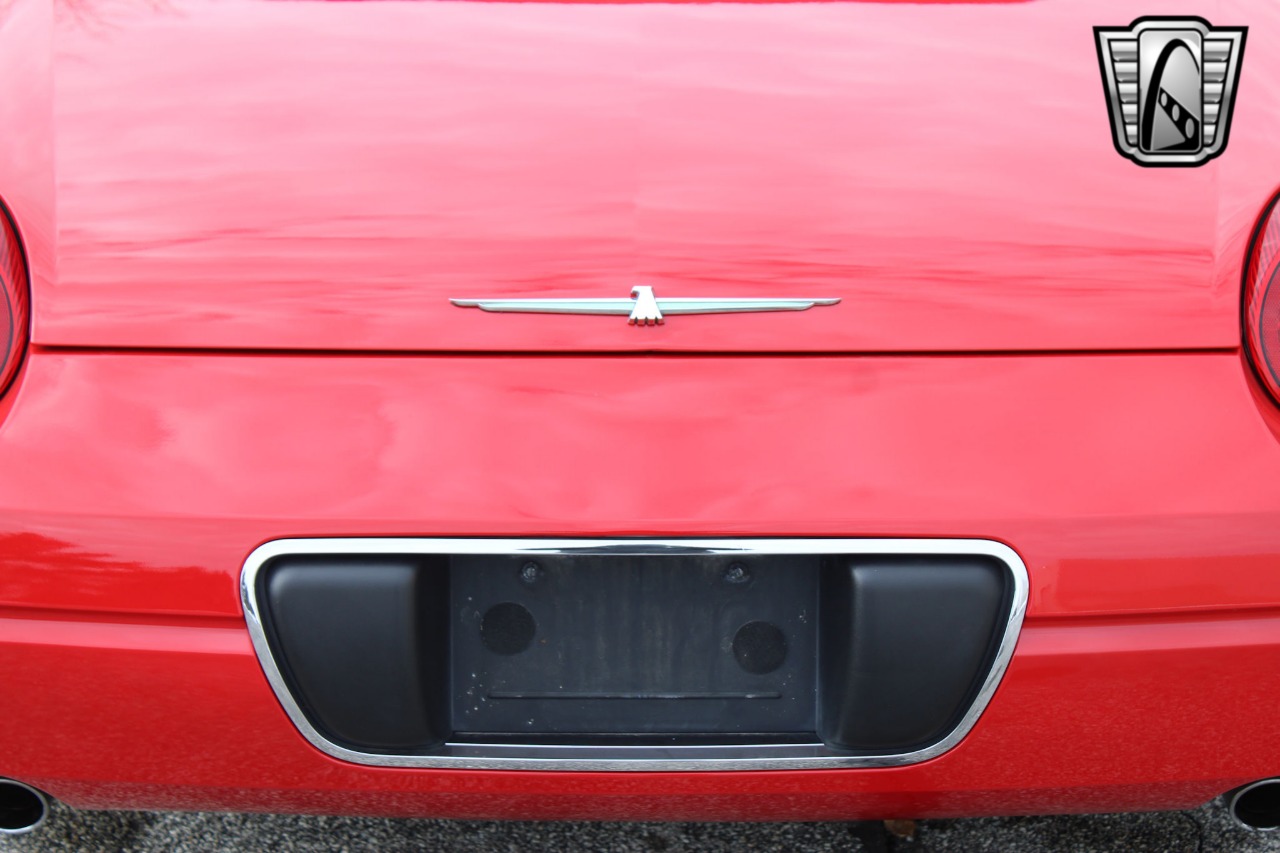 2002 Ford Thunderbird 45