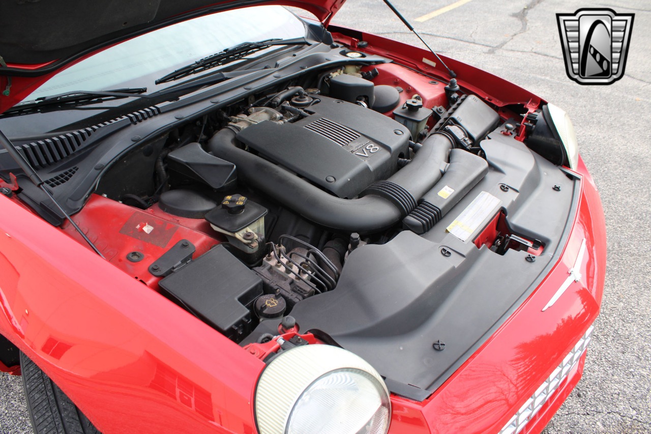 2002 Ford Thunderbird 24