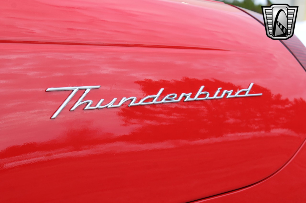 2002 Ford Thunderbird 73