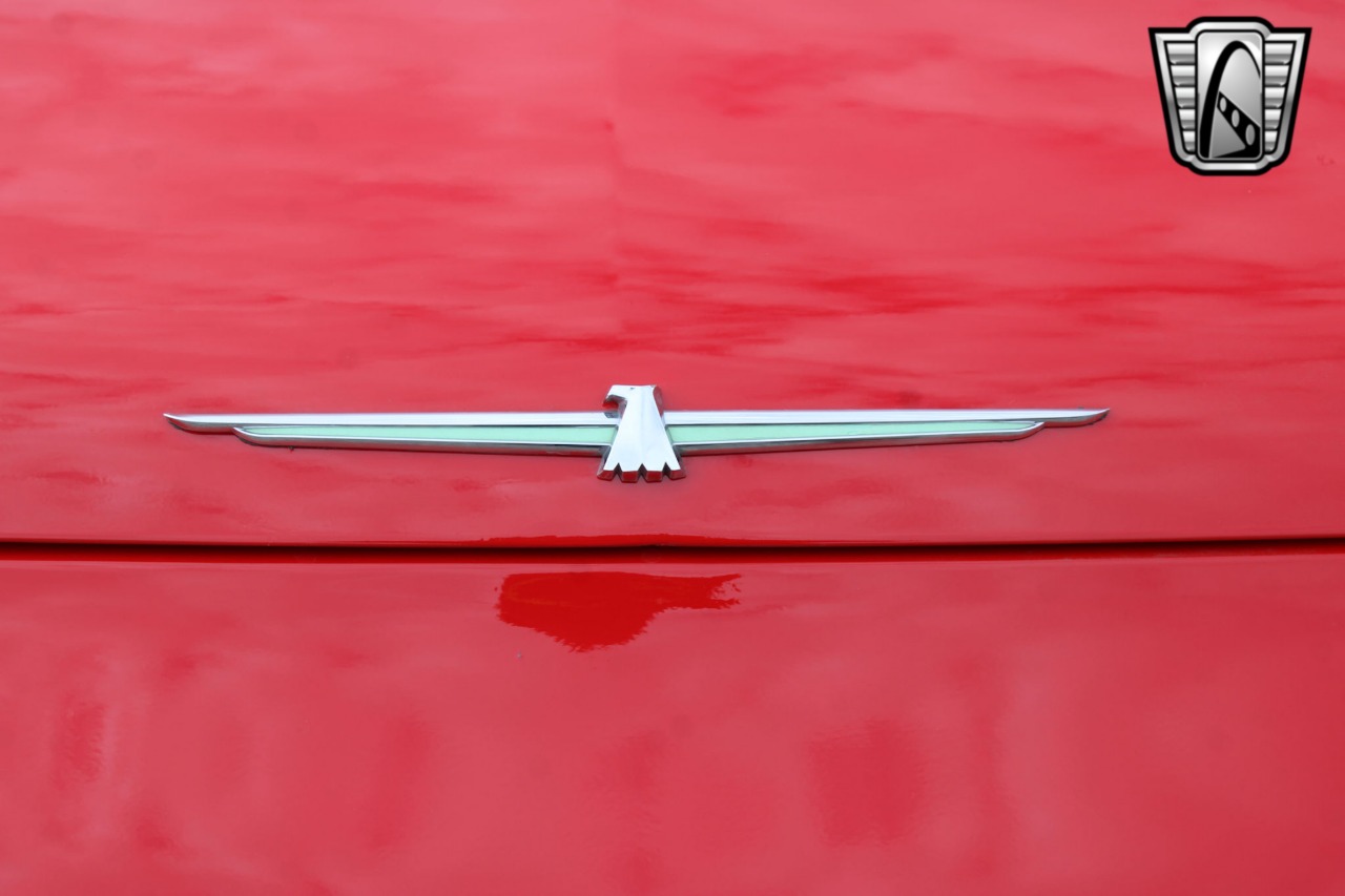 2002 Ford Thunderbird 74