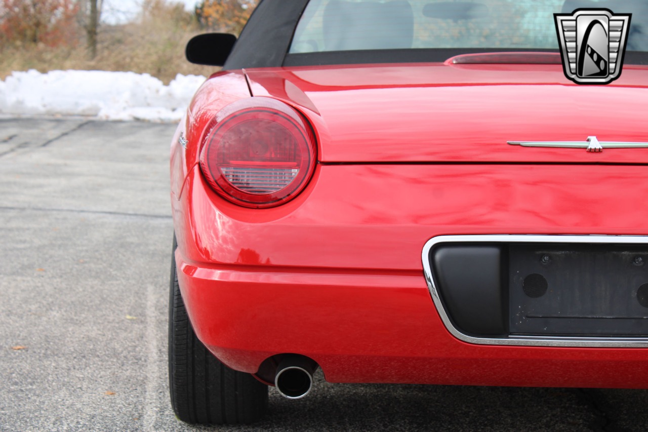 2002 Ford Thunderbird 49