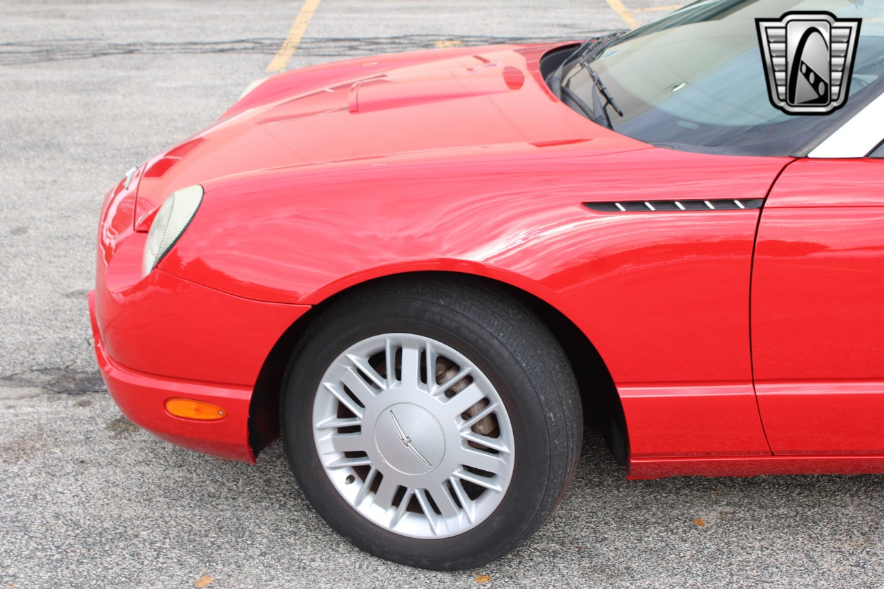 2002 Ford Thunderbird 54