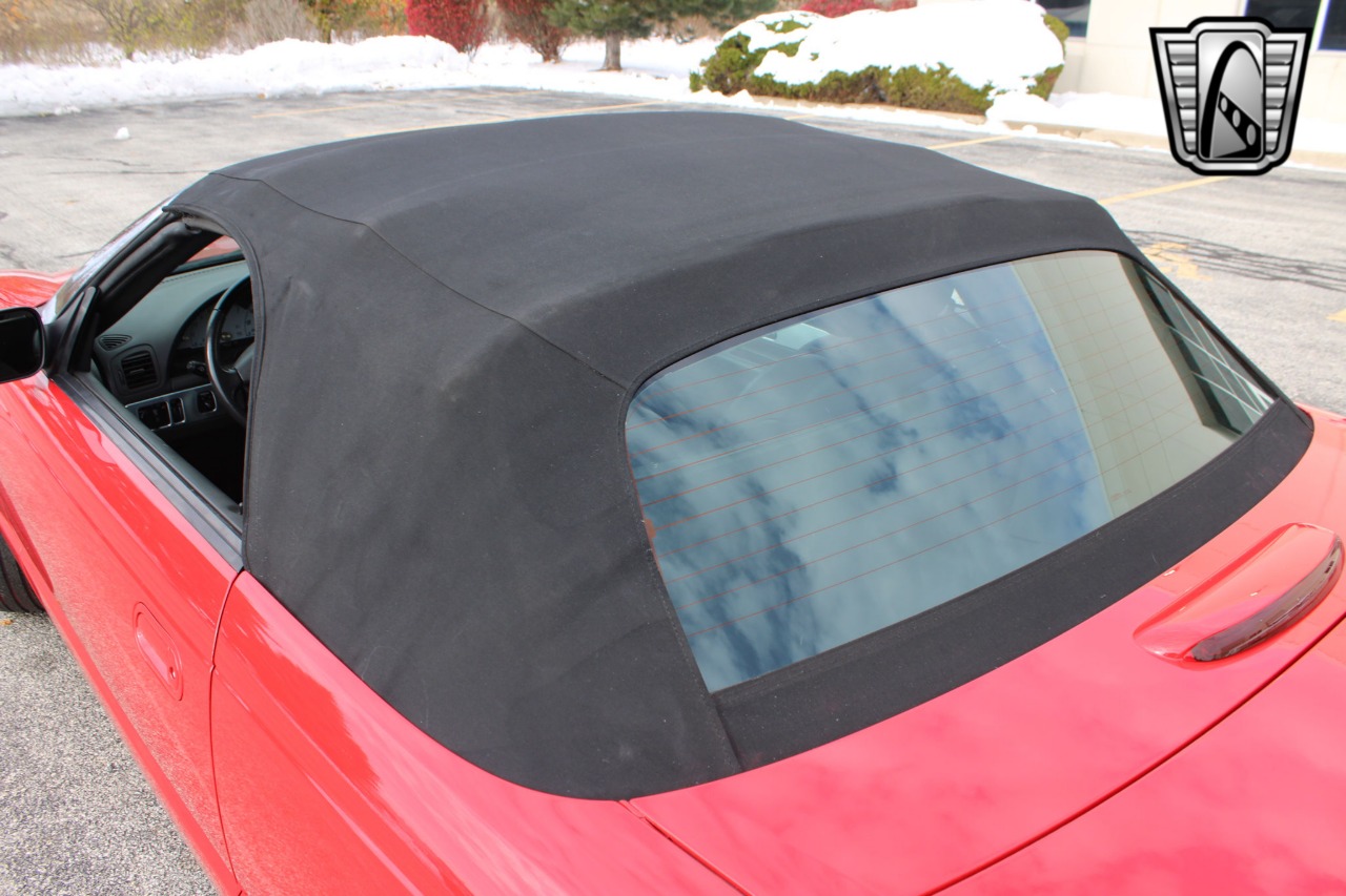 2002 Ford Thunderbird 80